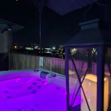 La Peniche De Fabrice Avec Jacuzzi Privatif *